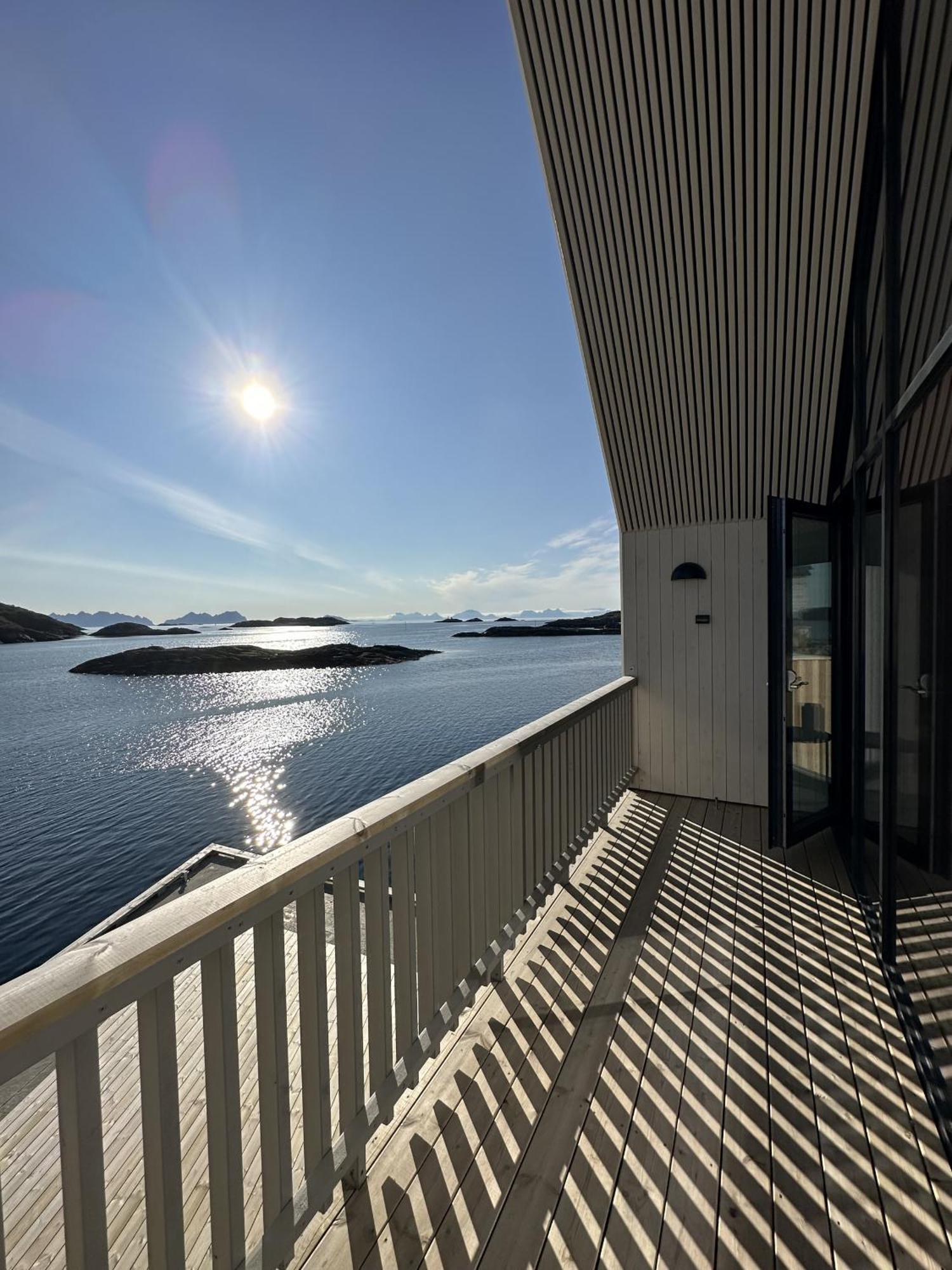 Cornerview Apartment Henningsvaer Exterior photo
